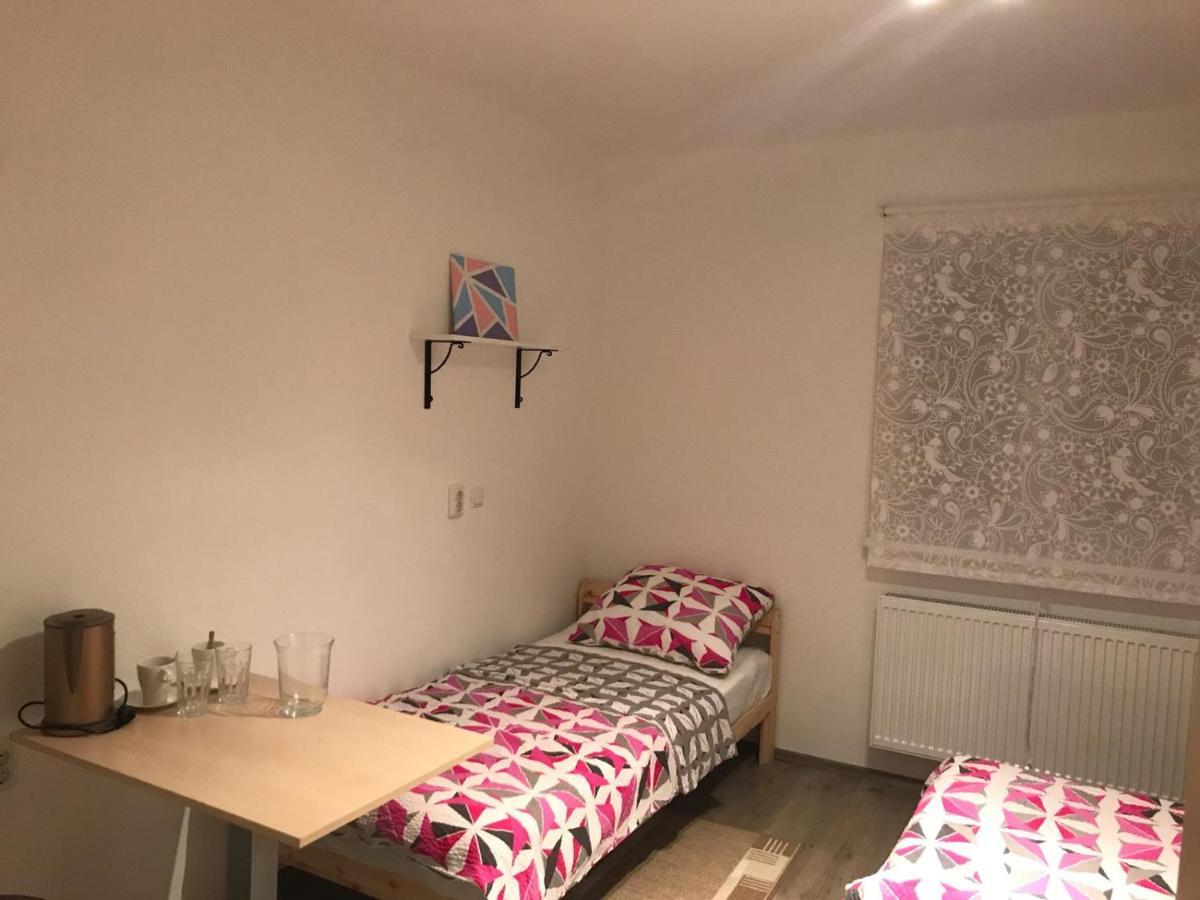 Rooms Miki Zagreb Exterior photo